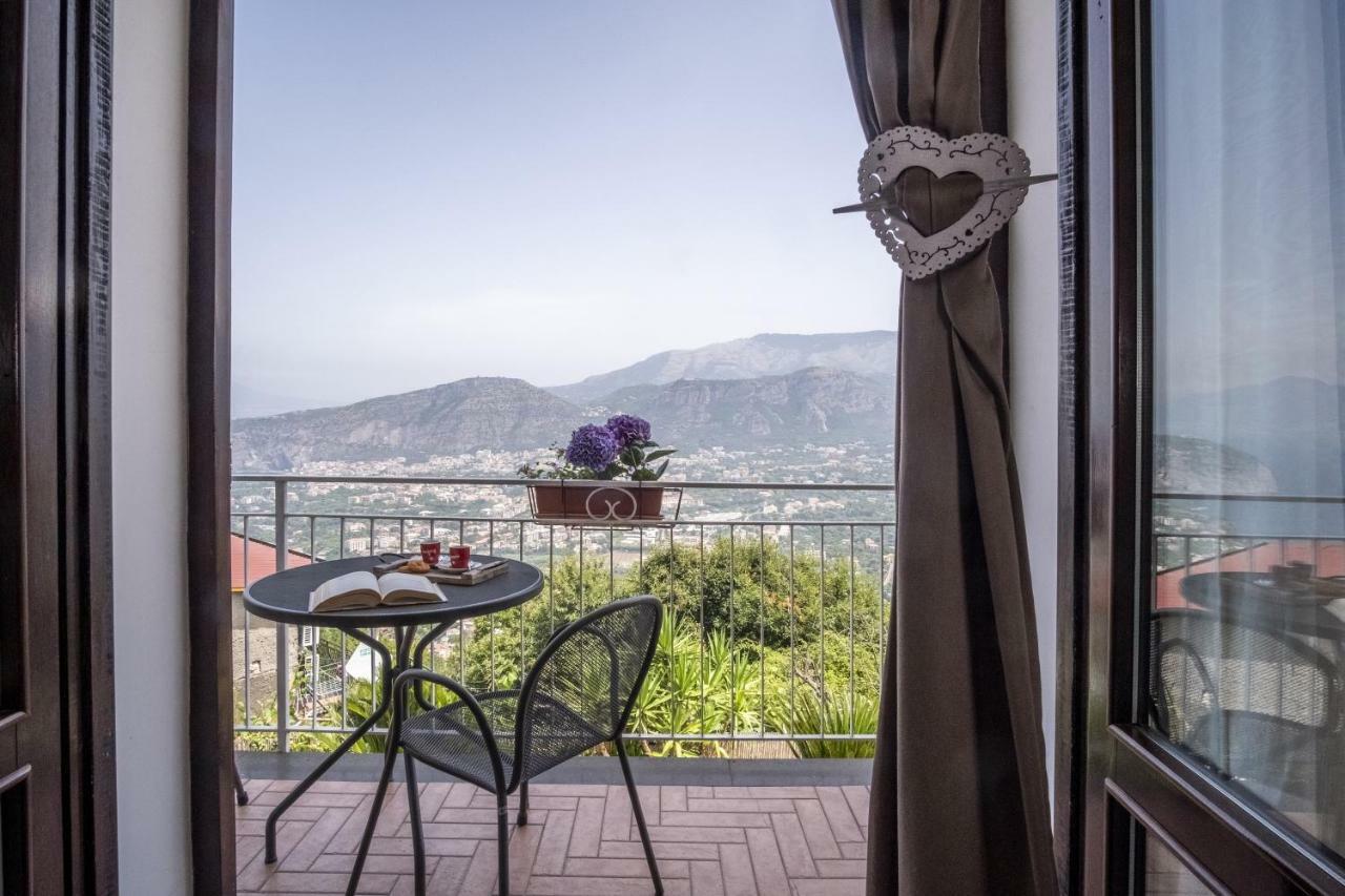 Villa Monica B&B Sorrento Exterior foto